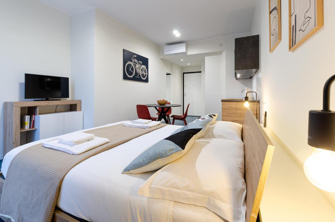 Velasquez Apartments - A - San Siro Milano Ngoại thất bức ảnh